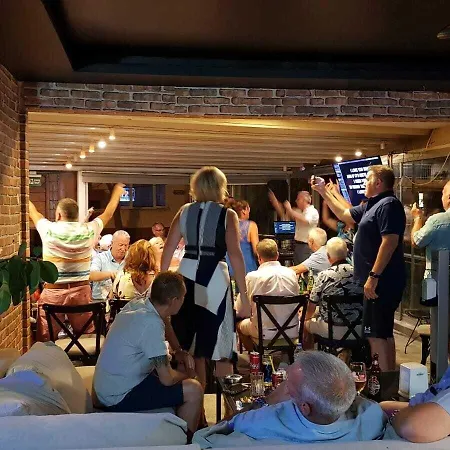 Panzió Hotelamsterdam *