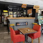 Hotelamsterdam 住宿加早餐酒店 库萨达斯